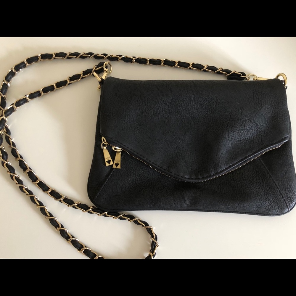 Guess fold-over crossbody with gold chain strap